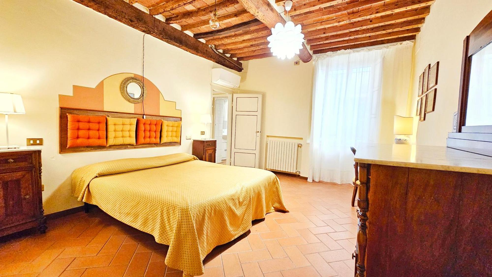 Lucca Walls Dream - Air Cond - Wi-Fi - Panoramic In Front Of The Historical Walls - Екстериор снимка