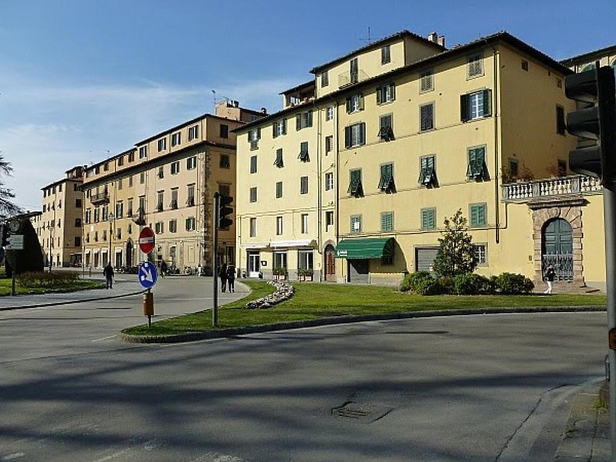 Lucca Walls Dream - Air Cond - Wi-Fi - Panoramic In Front Of The Historical Walls - Екстериор снимка